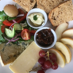 Traditional Ploughman's
